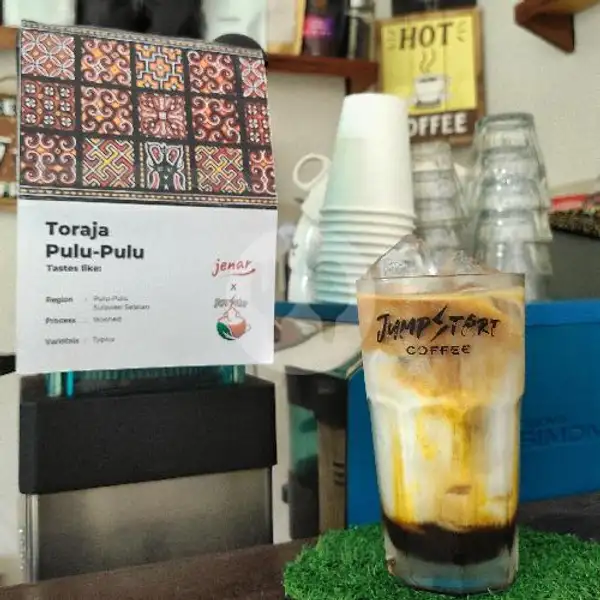 Ice Palm Sugar Caffe Latte | Jumpstart Coffee, Denpasar Selatan