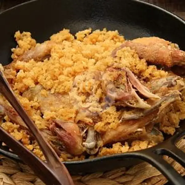Ayam Sambal Bajak + Nasi | Hot Chicken Dinner, Pekanbaru