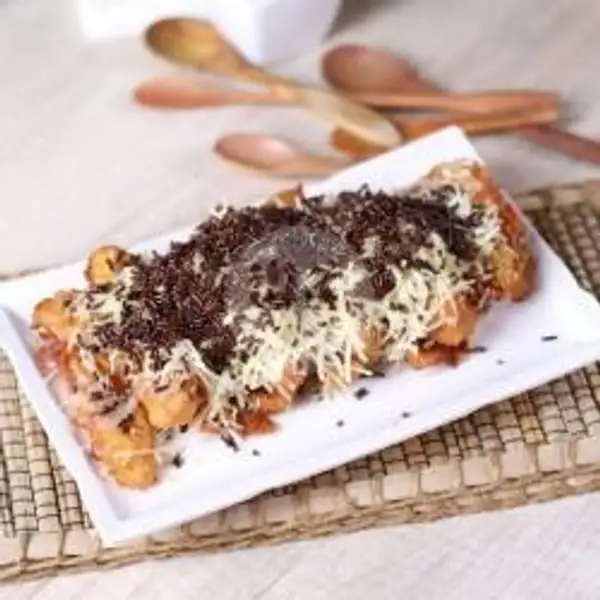 Pisang Crispy Topping Chocolate,Cheese Dan Oreo | Queen Mozarella, Grogol
