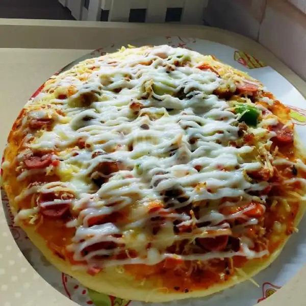 Premium: Indonesian Pizza:  Saus Pedas :Size: 20 | Sari Pizza