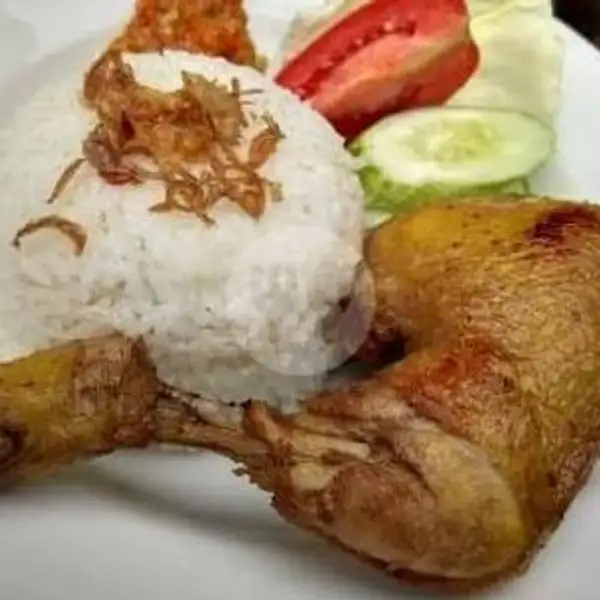 Ayam Goreng + Nasi | Ayam Bakar & Sate Enyak, Saco