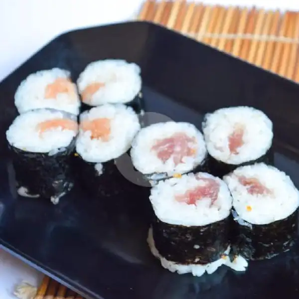 Kani Maki | Sushi Teio, Buah Batu