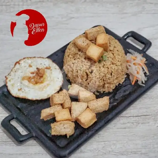 Nasi Goreng Fish Cake | Nasi Goreng Sop & Pizza Dapur Ellen, Sudirman Street