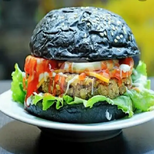 Black Burger Special | Dynoz Burger, Hotdough, Kebab