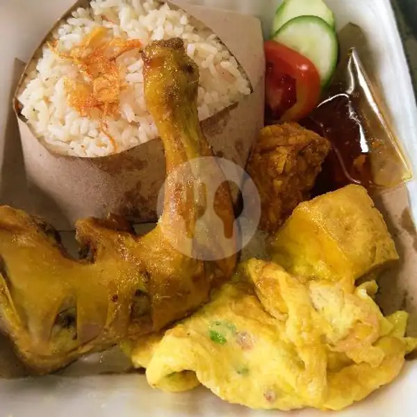 Nasi Liwet Ayam Goreng + Telur Dadar | Mom's Ulya, Segala Mider