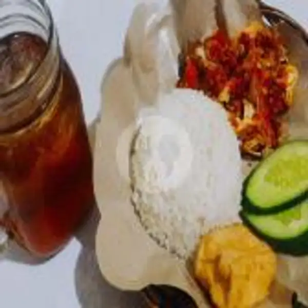 Paket Ayam - Nasi , Es Teh | Ayam Geprek Mb Priya & Thai Tea, Tukad Irawadi