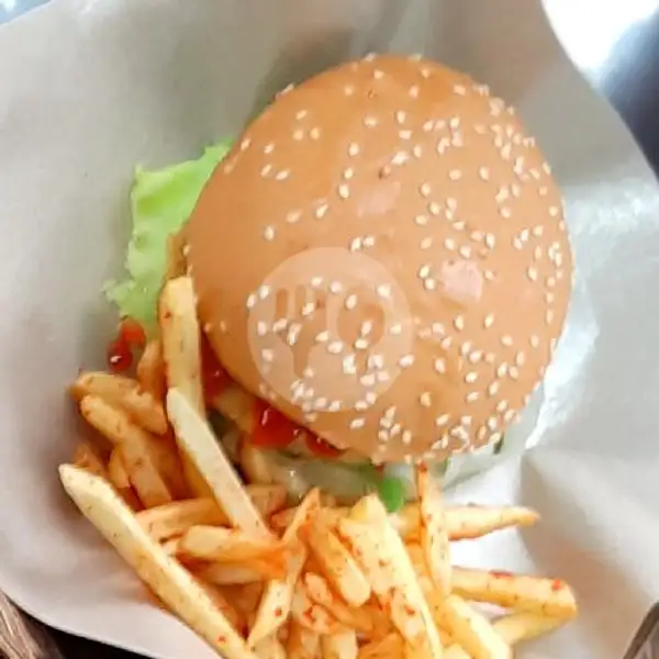 Crispy Chicken Burger | Nyam Fruits Fresh Juice And Food, Denpasar