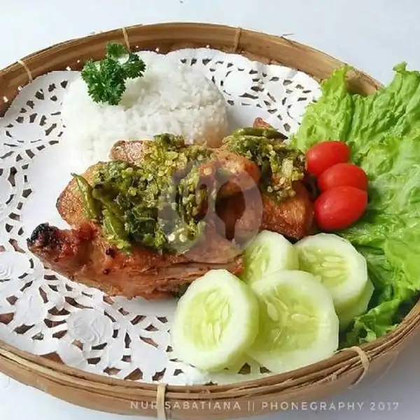 Nasi Ayam Penyet Cabe Ijo | Jamur Kriwil