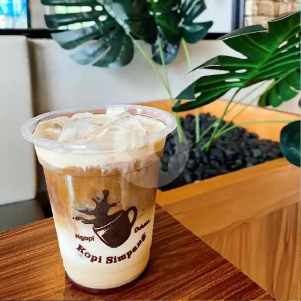 Alpenliebe Coffee(Ice) | Kopi Simpang, Ruko Tanah Mas