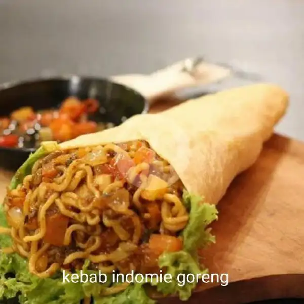 Kebab Indomie Goreng + Telur + Sosis | Arabian Kebab & Burger, Kisaran Barat