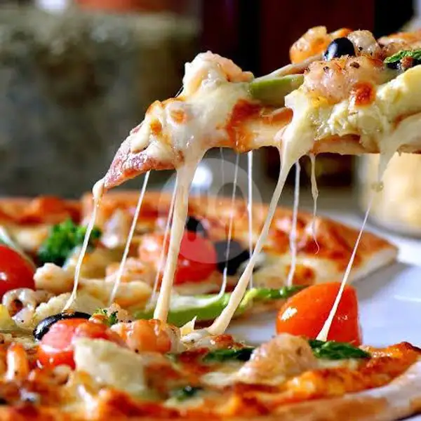 Pizza Sosis Mozarella | Pizza Hitz