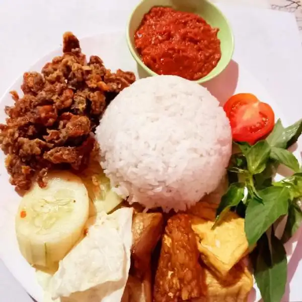 Nasi Sambelan Kerang Goreng Crispy | Sambelan Bu Siti, Kebraon 2 Gg tomat no 24,Kel.kebraon,kec.karang Pilang