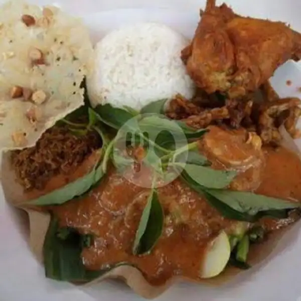 Nasi Pecel Ayam Goreng Jumbo+Tahu Tempe | Lalapan Ayam Taliwang Hj.Riyati