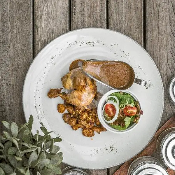 Rosemary Chicken | Herb And Spice Café & Resto, Pasirkaliki