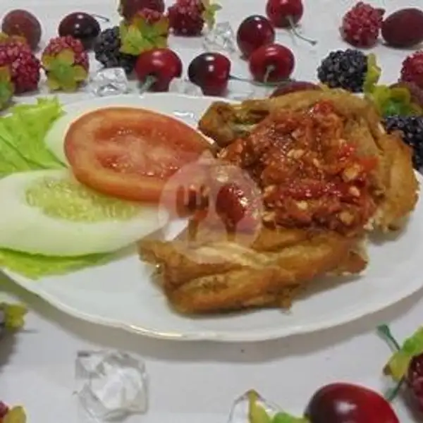 Ayam Goreng/ Penyet | Sambel Plecing Jeng Kelin