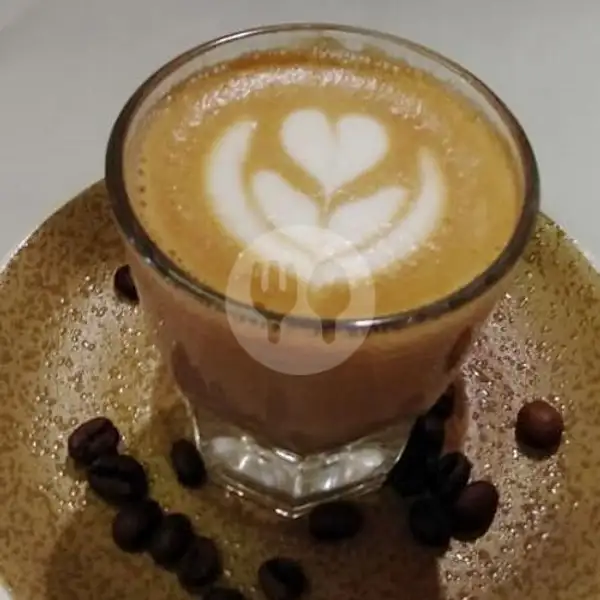 Picollo Latte | Elzatta Café, Pondok Kelapa