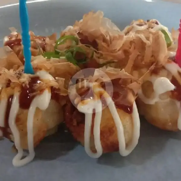 Takoyaki Smoke Beef 10pcs | Jasmin Takoyaki Okonomiyaki, Cimindi
