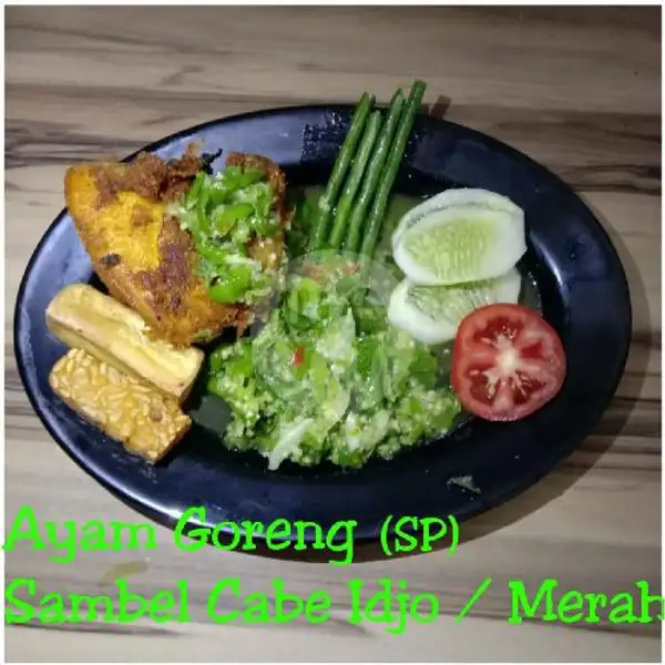 Ayam Goreng Sp Cabe Idjo+Nasi(Gratis Teh Obeng) | Nasi Goreng & Jus Dapur D'Sisters