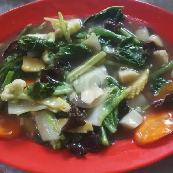 Capcay Ayam | Ayam Goreng Single Borobudur Seafood & Chinese Food, Denpasar