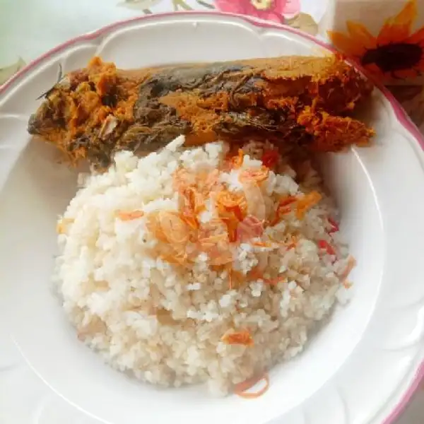 Nasi Pepes Ikan Mas Duri Lunak | Lucky Kitchen, Meruyung