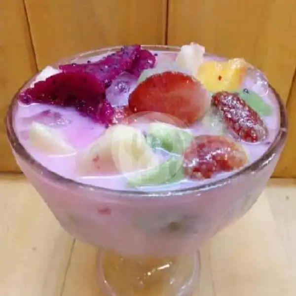 Sop buah kuah Jambu Biji | Salad Buah Suweger, Mulyorejo