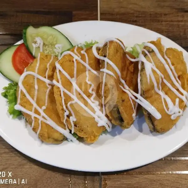 Ikan Goreng | Let's Eat Vegetarian Cafe. Kota Batam
