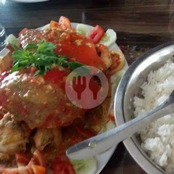 Nasi Kepiting + Air Mineral 600 Ml | Kerang Seafood Idola, Keputih