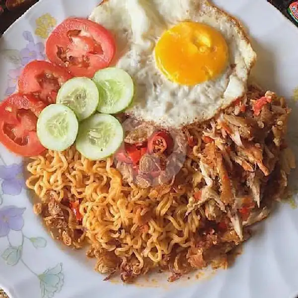 Indomie Goreng + Telur | Richa Box, Dago
