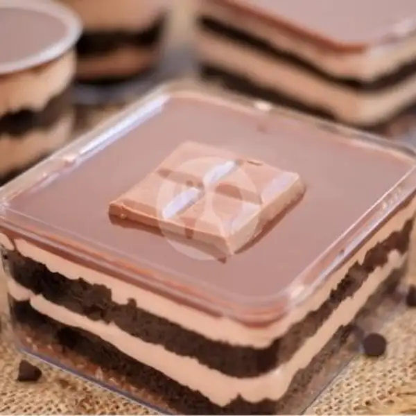Dessert Box Cadbury 500ml | Syukur (Susu Kurma)