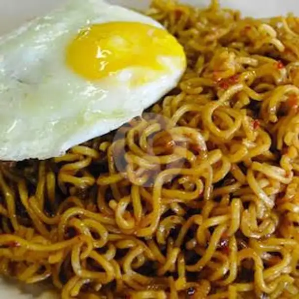 Indomie Goreng + Telur | Nasi Goreng / Seblak.Mie Tumis & Gado Gado Fauzi, Ariodillah