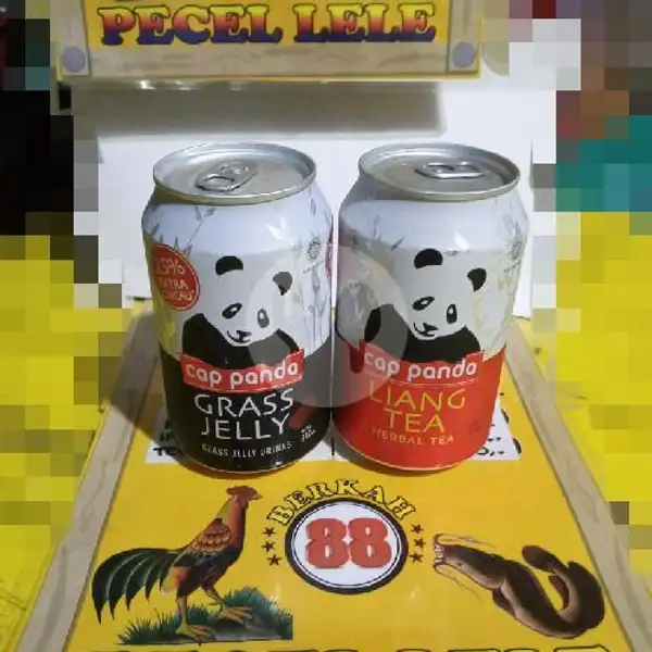 Liang Tea / Cincau Cap Panda | pecel Lele Sambal Terasi Oma Ina, Pontianak Timur