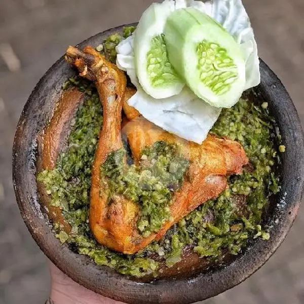Ayam Goreng Sambal Ijo + Lalapan (Tanpa Nasi) | Ayam Goreng Renasha, Kp Karang Congok