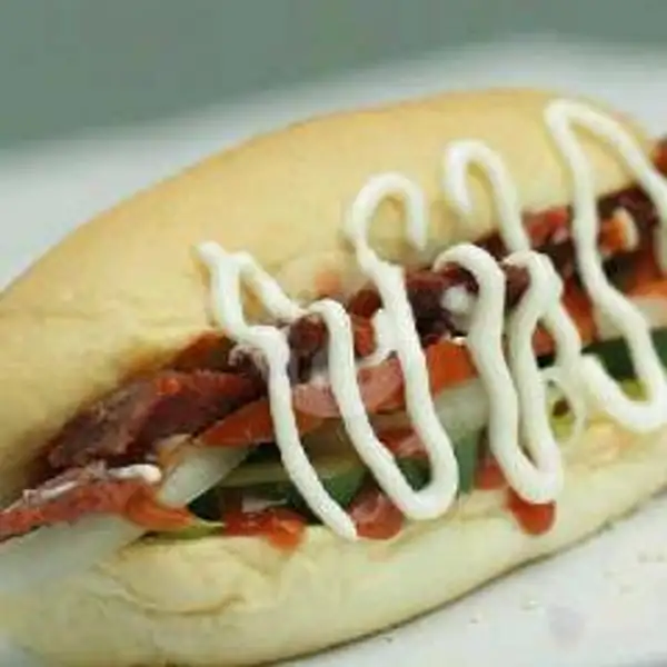 2 Hotdog Telur Daging | Hotdog Mozarela Kita, Tampan