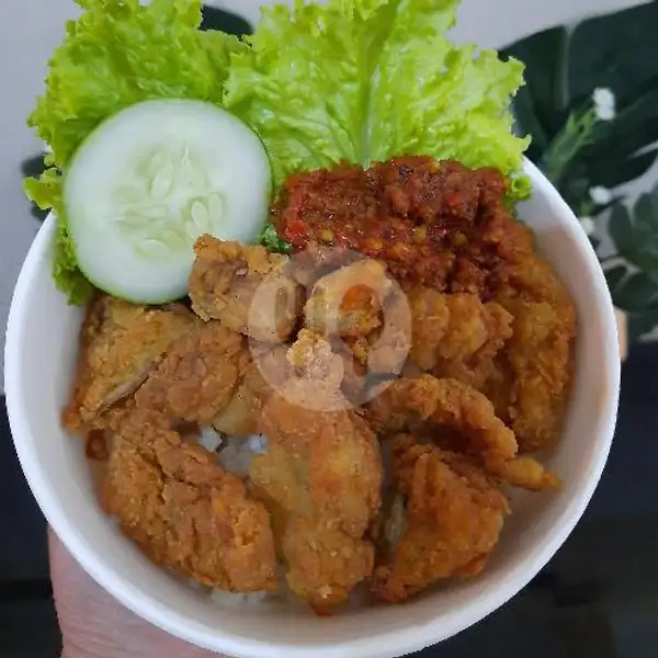 Rice Bowl Kulit Crispy Sambel Terasi | Dhapoer Pasta, Sidorejo