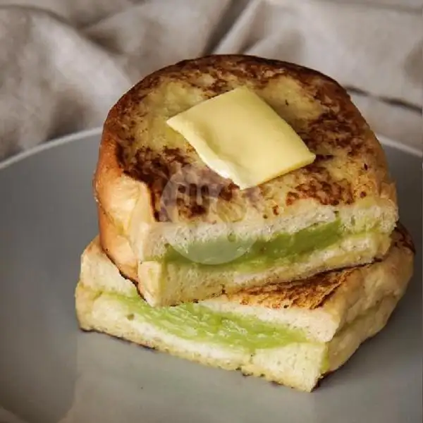 Kaya Butter Bread | Halo Cafe (by Tiny Dumpling), Terusan Sutami
