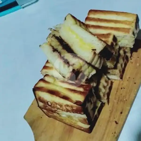 Roti Bakar Durian-Nanas | Warung Jasmine, Wiyung