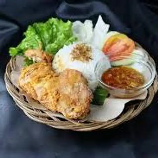 Ayam Penyet + Mandi | Warung Mak Daffa, Jalan Puskesmas