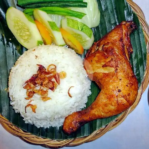 Nasi Uduk Panas + Paha Ayam Goreng Sambel Hot | Pecel Lele Sambel Hot Neng Fanny, Cakung