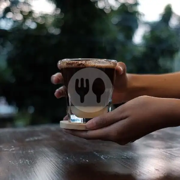 Vietnam Drip | Honest Coffee & Communal Space