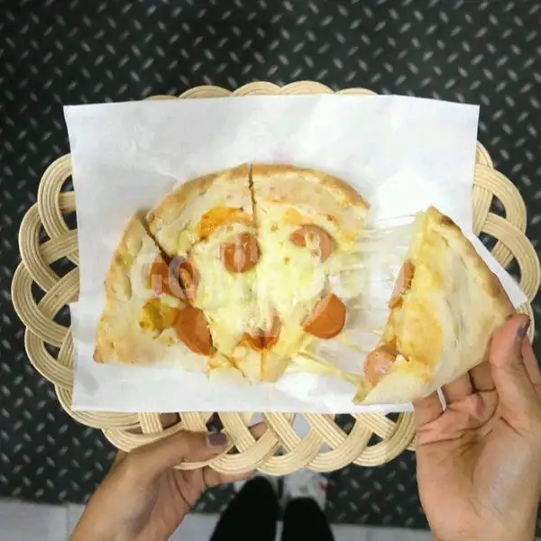 Hot Spot Pizza In And Out | Panties Pizza, Penanggungan