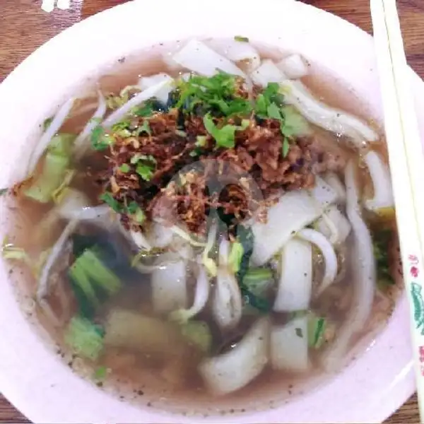 kwetiau kuah/Sui Panthiaw | Pao-Pao Vegetarian, Payung Sekaki