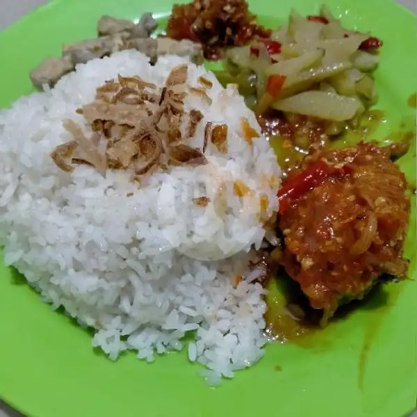 Nasi Campur Ayam Sambal | Warung Sudarmo, Nongsa