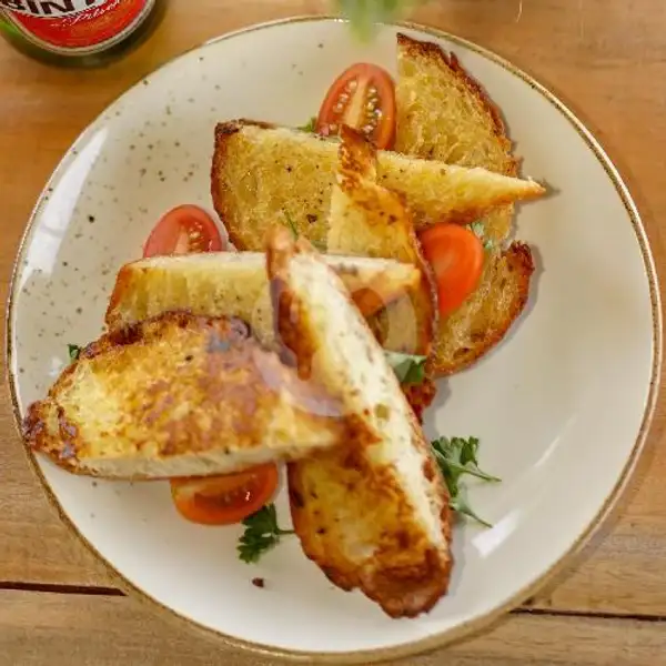 Chessy Garlic Bread(6pcs) | Gumi Cookies, Denpasar