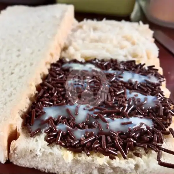 Roti Bakar Coklat Keju Sedang | Roti Bakar & Kukus KukuKarin, Sangkuriang