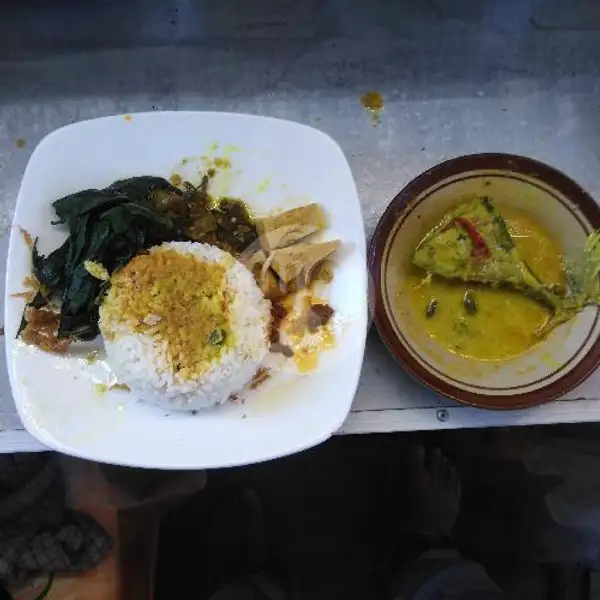 Nasi Ikan Tonkol Gulai Kuning | Masakan Padang Doa Mande