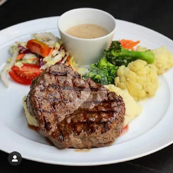 Tenderloin Steak | Carnivor Steak & Grill, Surabaya