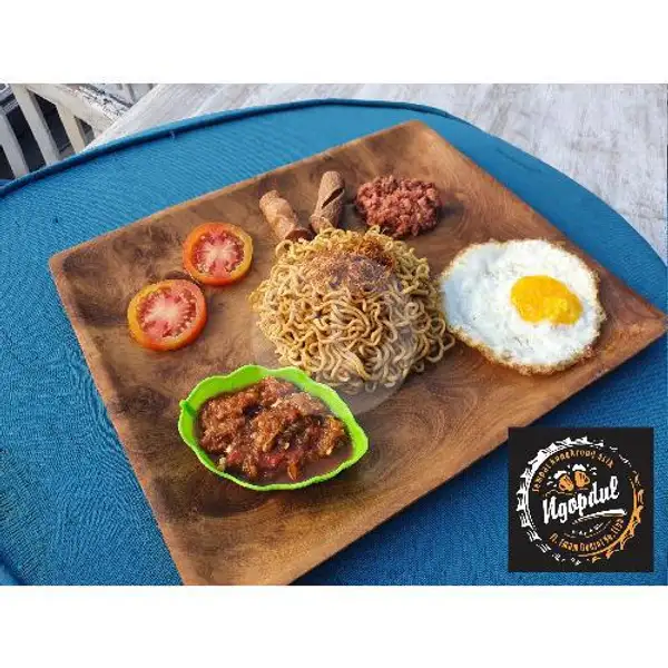 Indomie Rebus / Goreng Telur Kornet Sosis Pedez | Ayam Goreng Serundeng Cipo Nasi, Bihun, Mie Geprek Ngopdul Coffee, Imam Bonjol