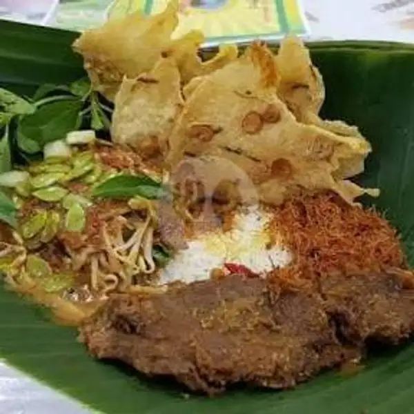 Nasi Pecel + Empal Daging / Krengsengan | Depot Jasmine, Sambikerep