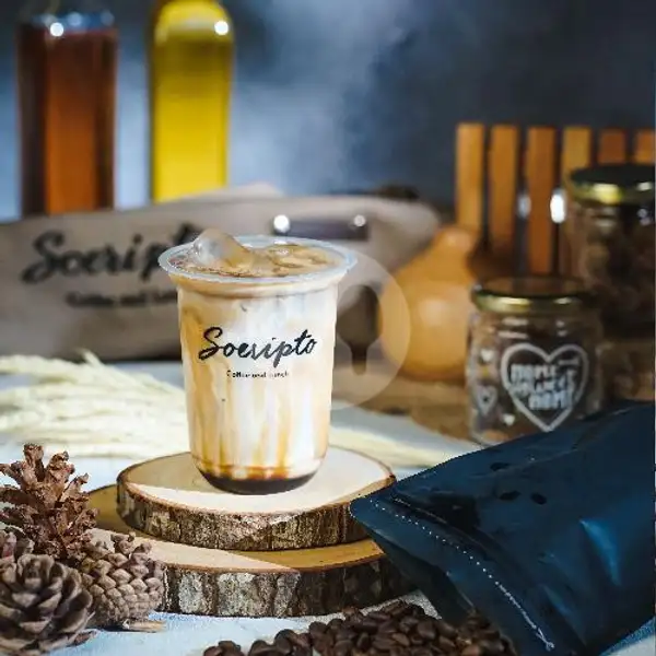 Ice Vanilla Coffee Latte | Soeripto Coffee and Lunch