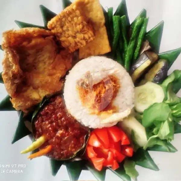 Nasi Penyetan Telur | Kedai Wong Jowo, Wiyung